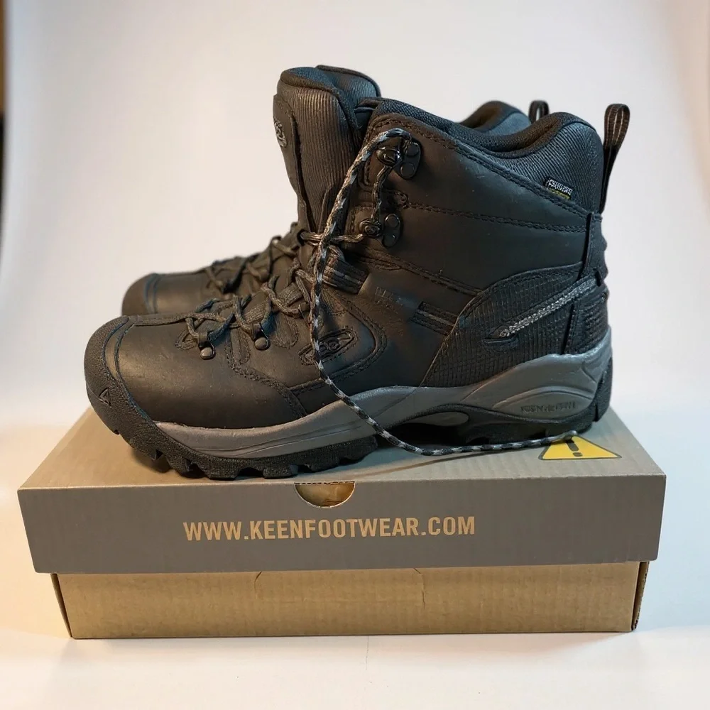 Keen rugged supportive